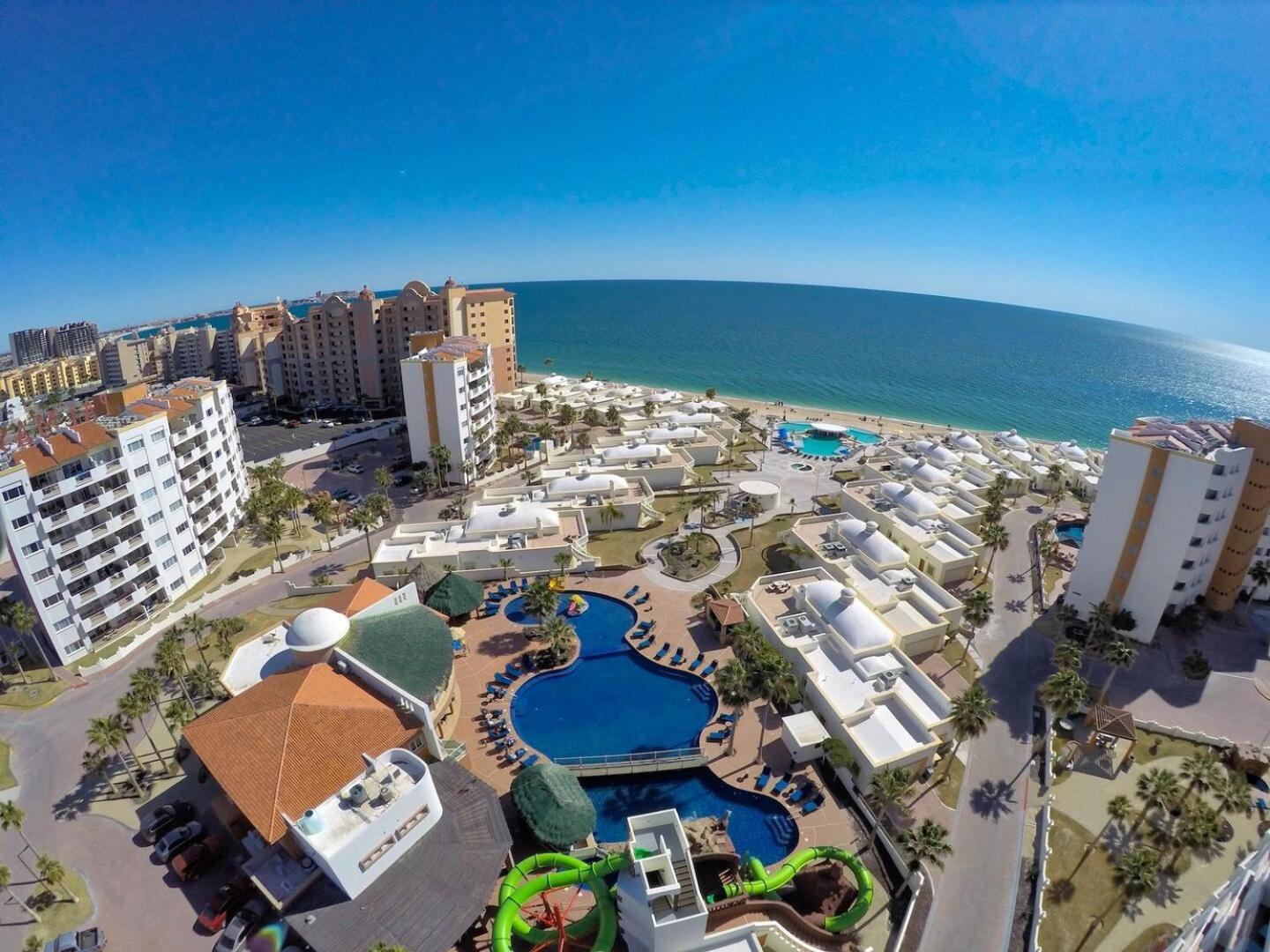 Las Palmas Resort Puerto Peñasco Екстериор снимка